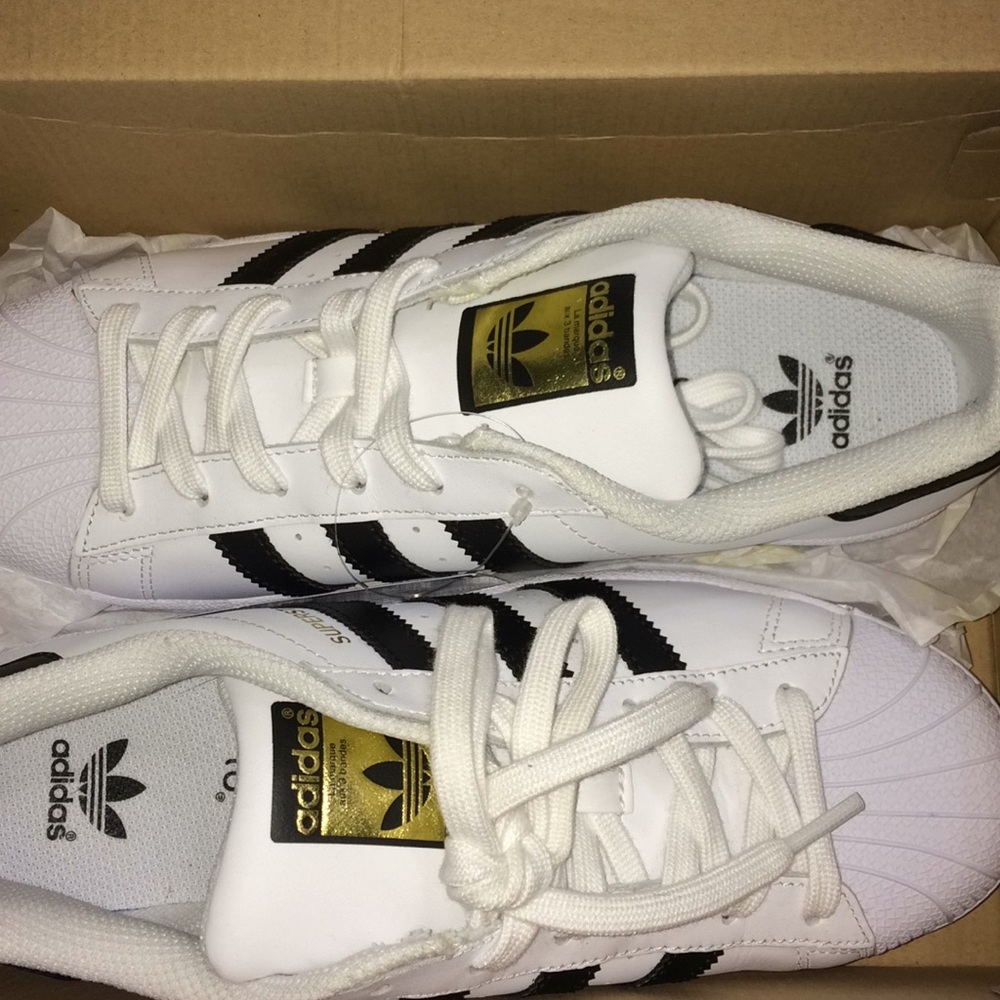 Addidas Superstar Shoes